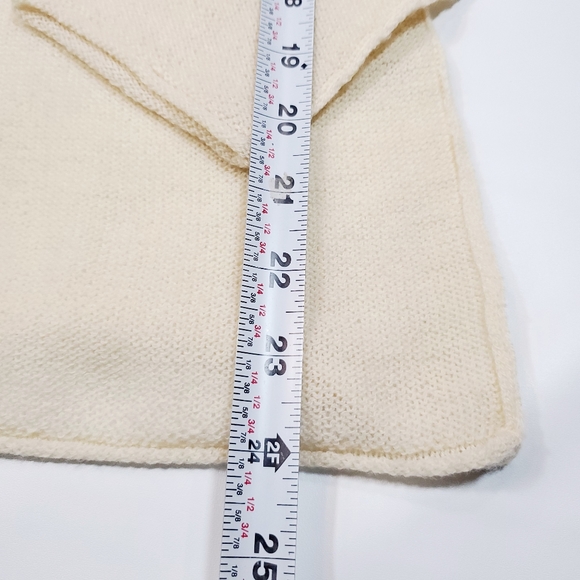 Ruehl No. 925 Wool Sweater - Size L Cream - Picture 2 of 9